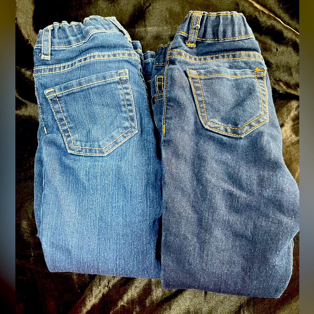 Children’s Place Girls Skinny Jeans 5T (2pack)
